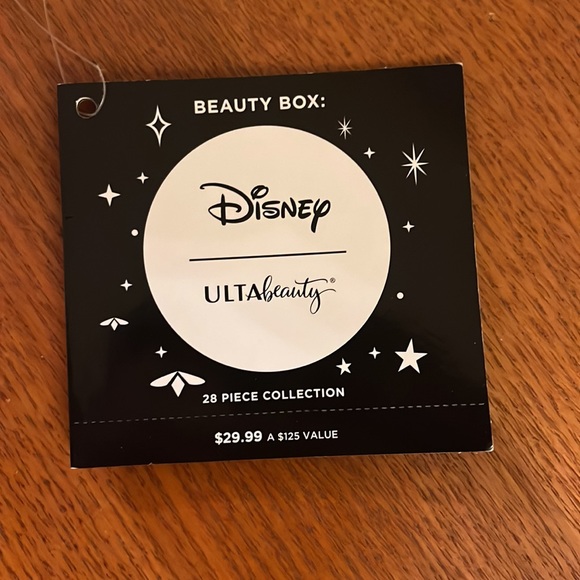 Disney Ulta Makeup + Epcot Beauty Box 28 Piece - Picture 7 of 8